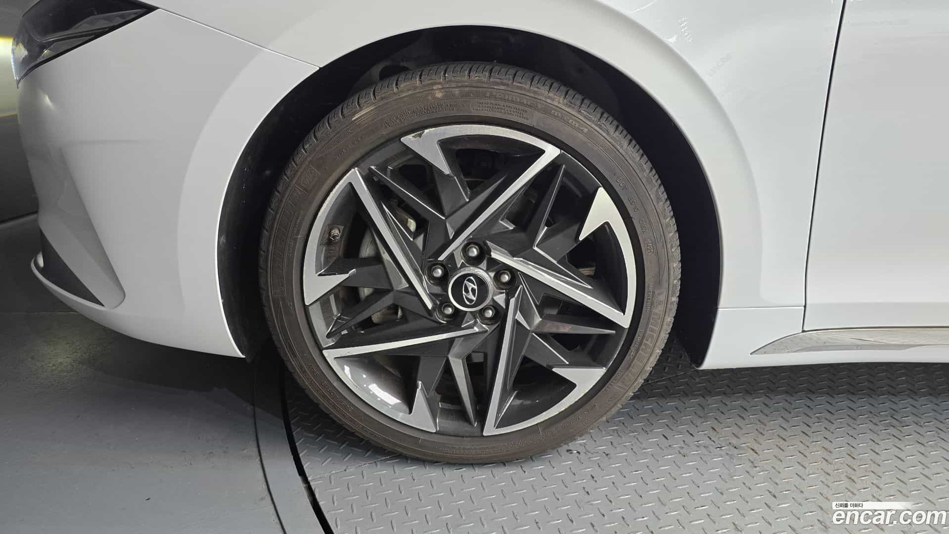 Grandeur Hyundai 2022.2-OUTER-005