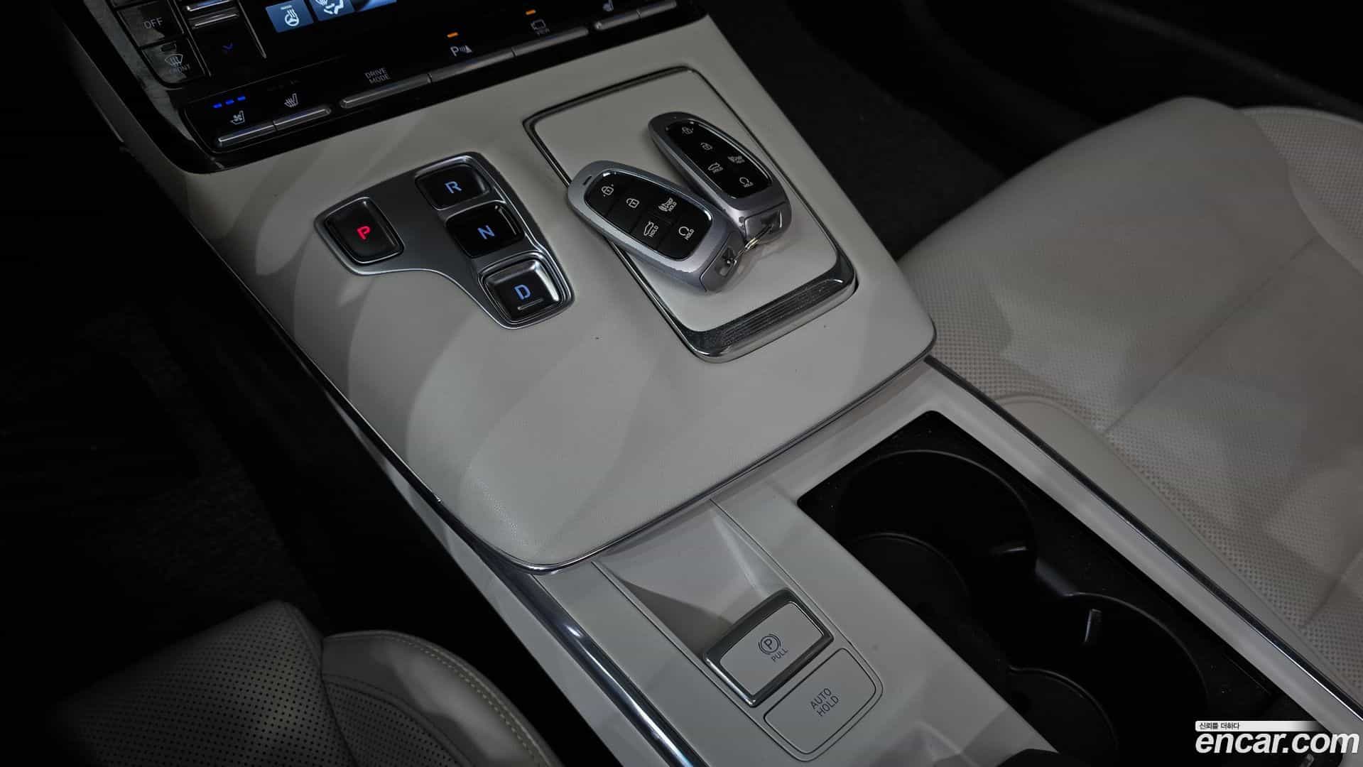 Grandeur Hyundai 2022.2-INNER-009