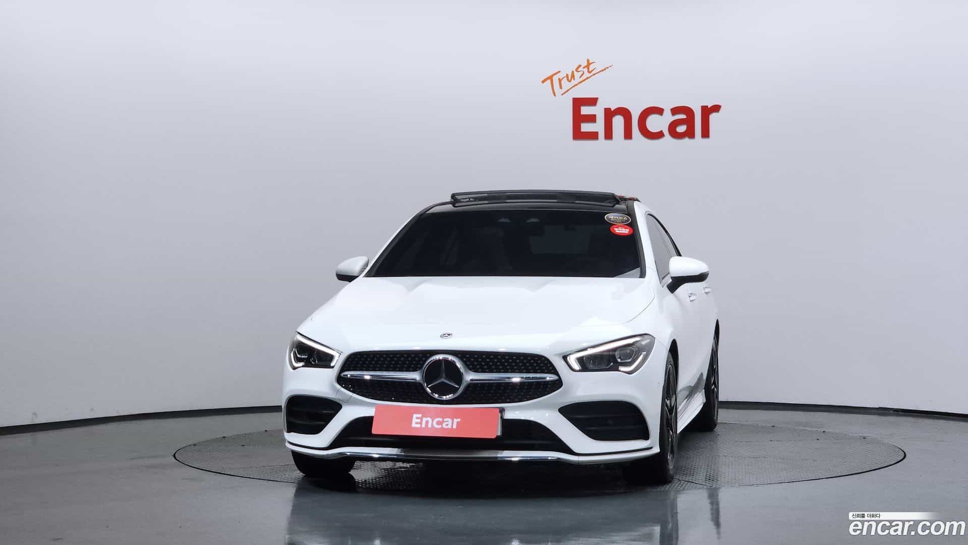 CLA-Class Mercedes-Benz 2023.4-OUTER-003