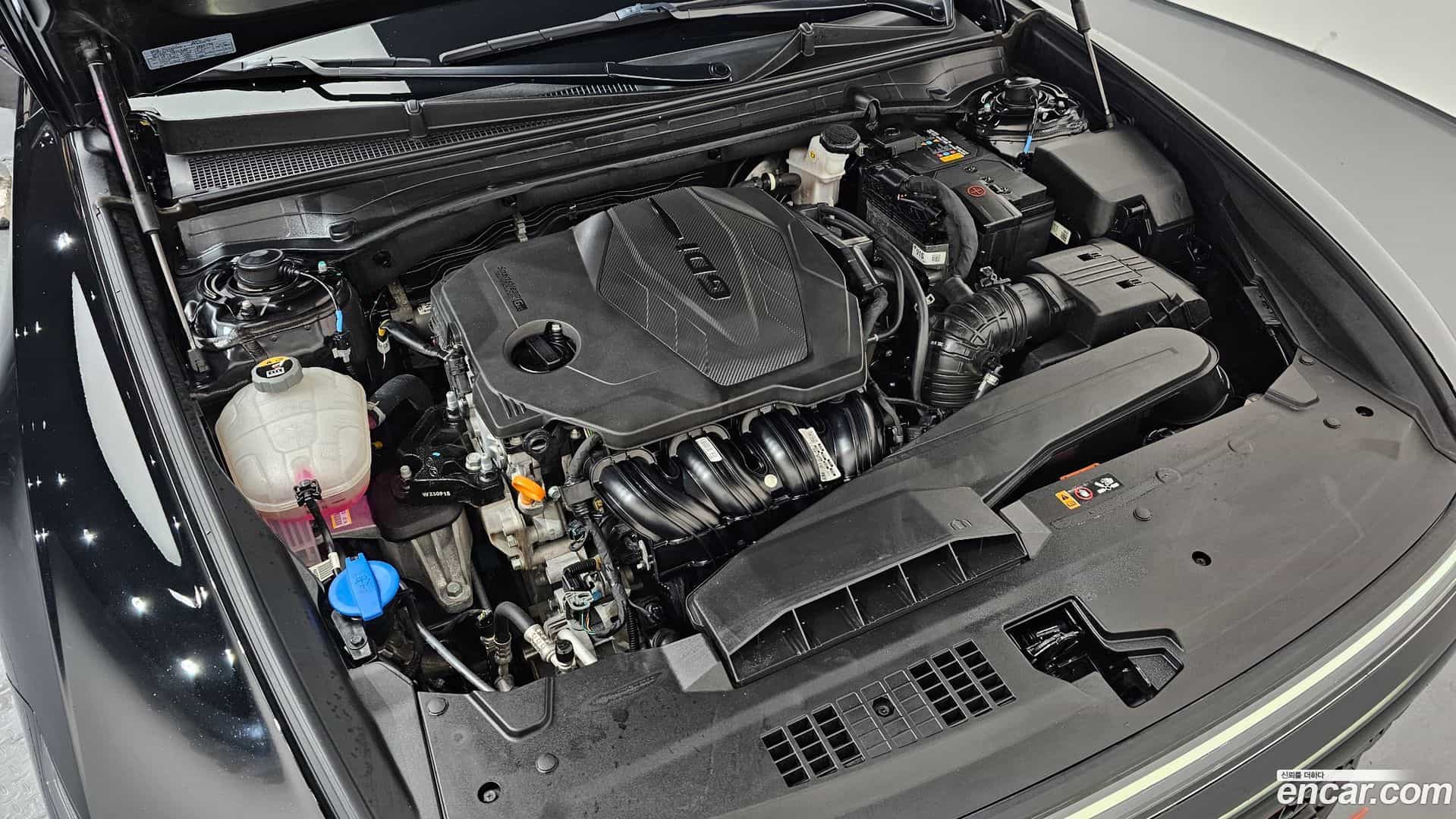 Grandeur Hyundai 2023.9-OUTER-006