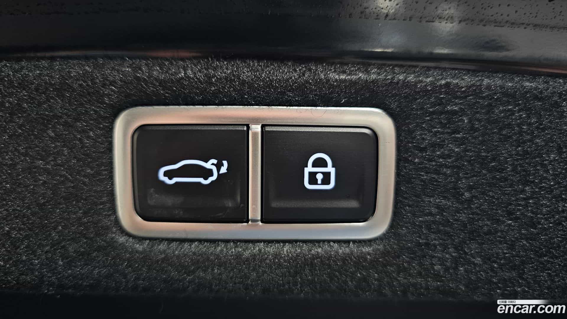 Grandeur Hyundai 2023.9-OPTION-022