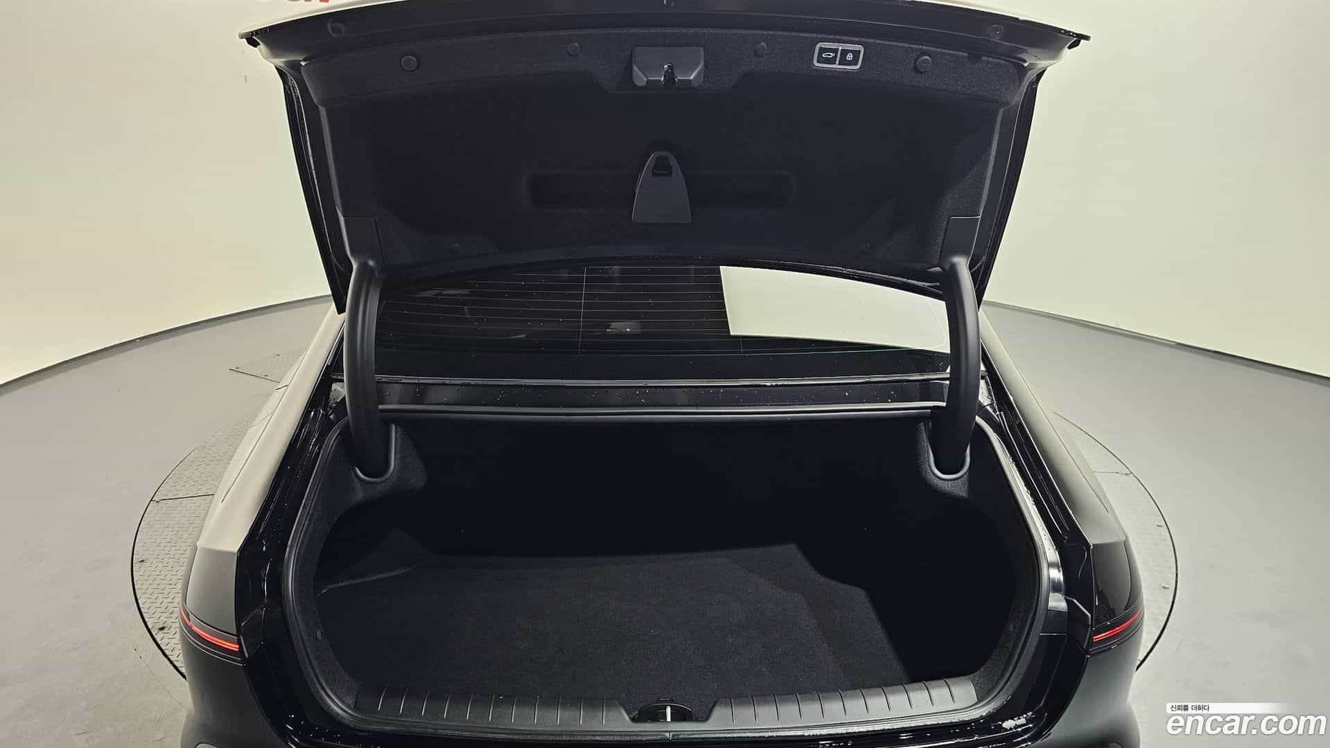 Grandeur Hyundai 2023.9-OPTION-023