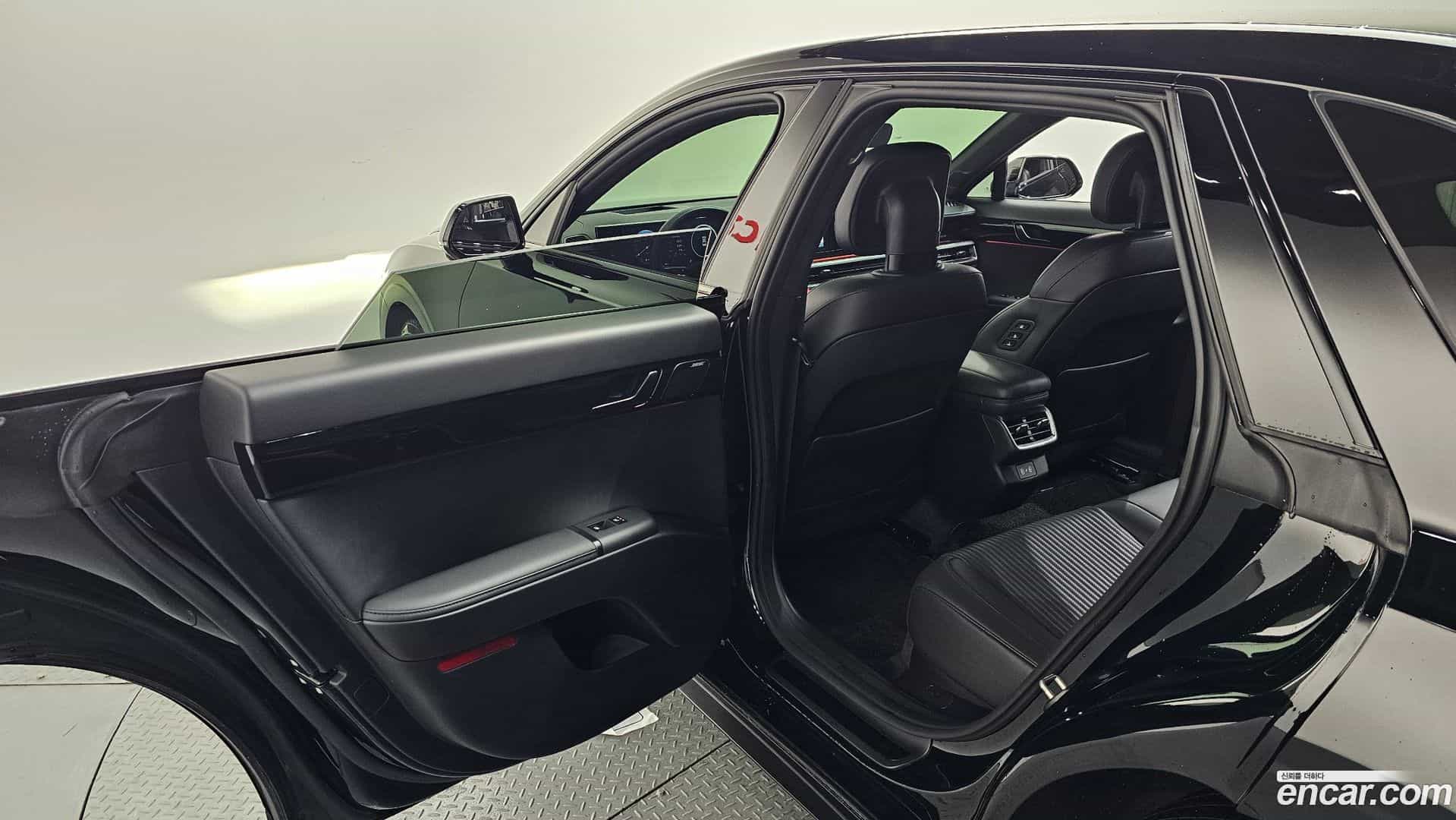 Grandeur Hyundai 2023.9-OPTION-024