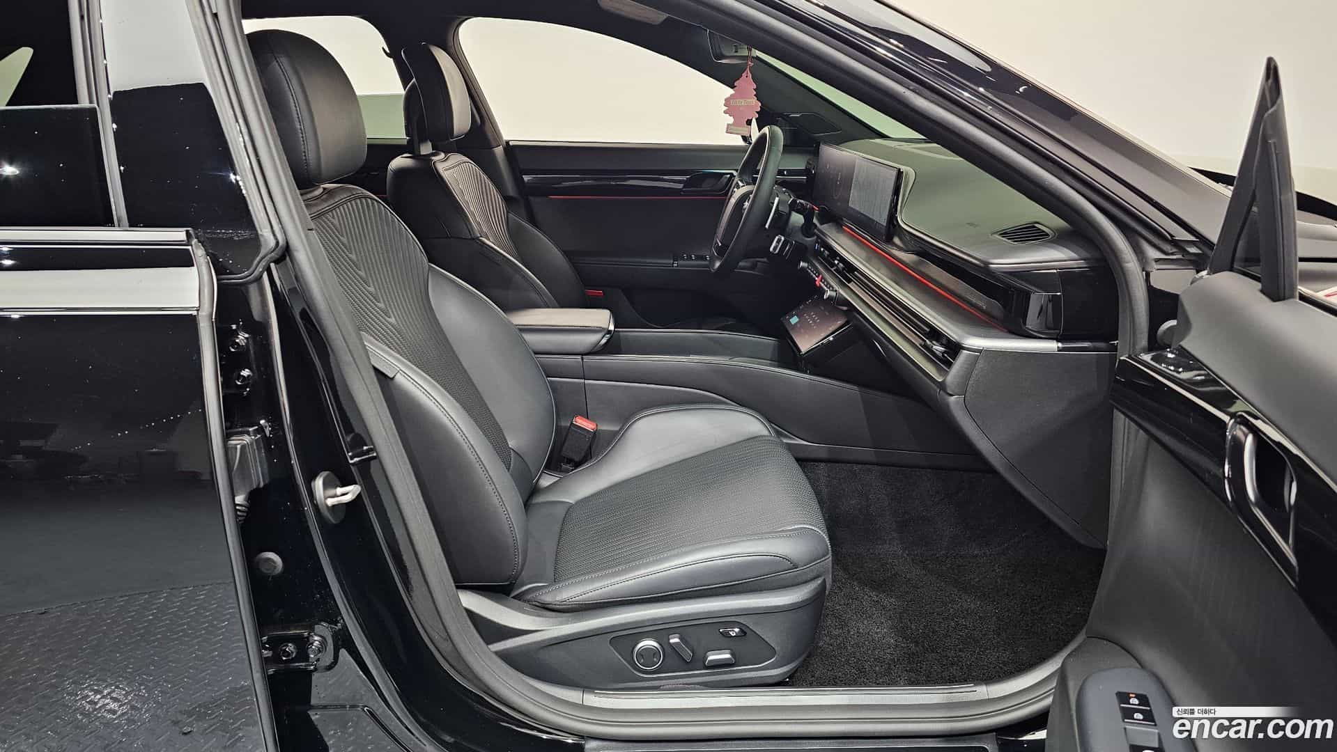 Grandeur Hyundai 2023.9-INNER-036