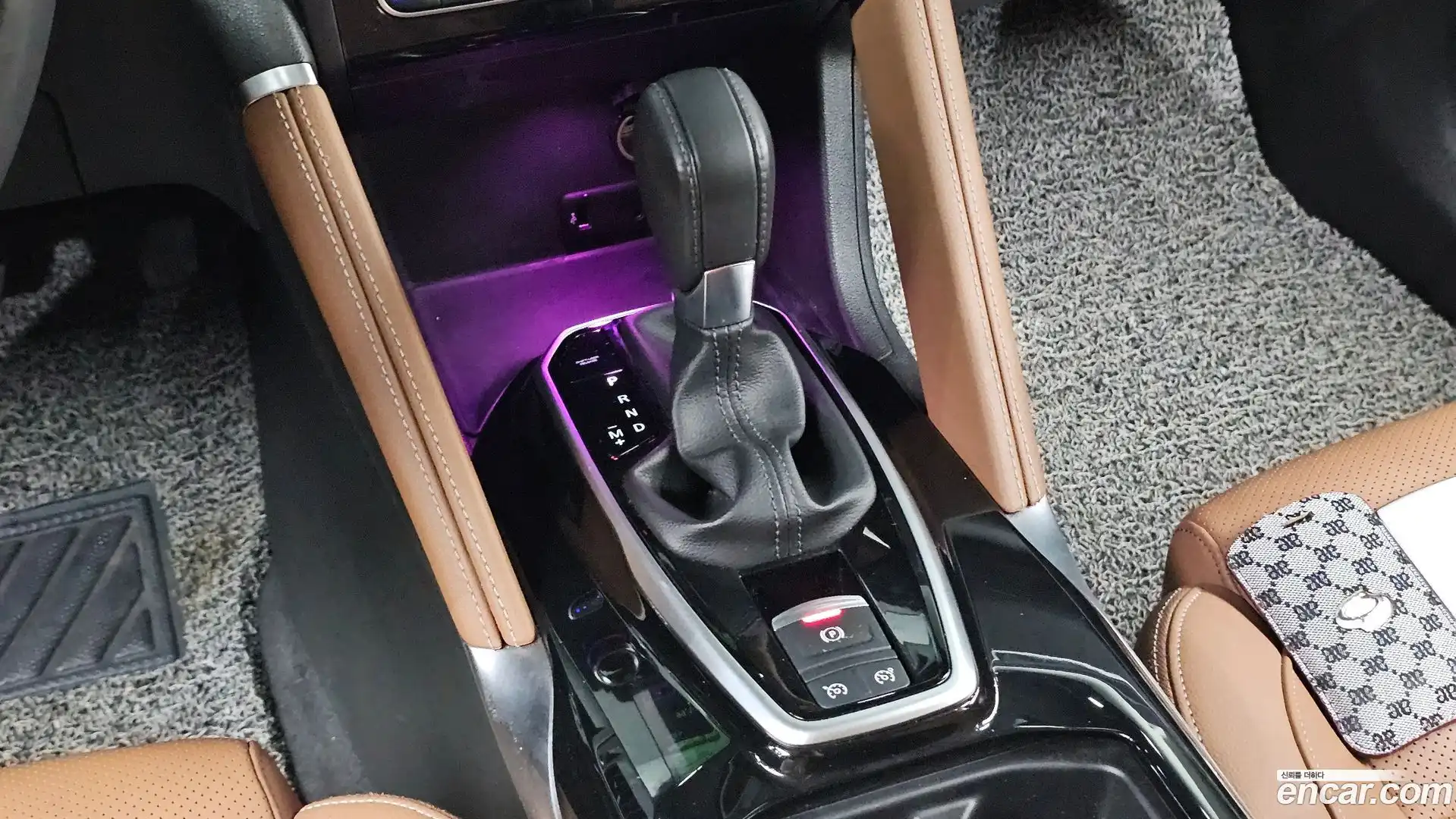 QM6 Renault Korea 2022.0-INNER-009