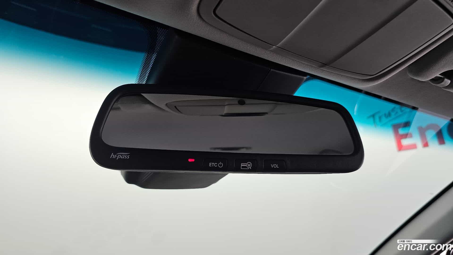 Grandeur Hyundai 2017.0-OPTION-022