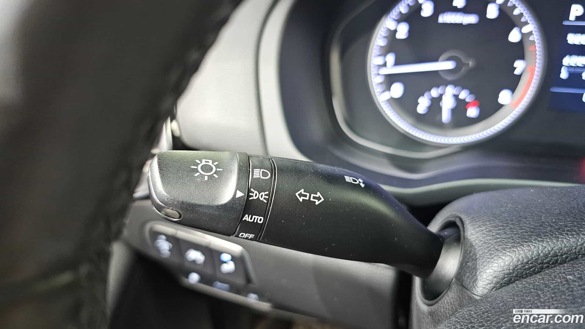 Grandeur Hyundai 2017.0-OPTION-042