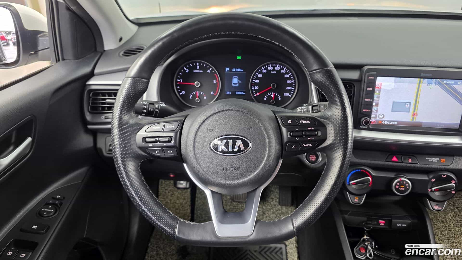 Stonic Kia 2018.11-OPTION-017
