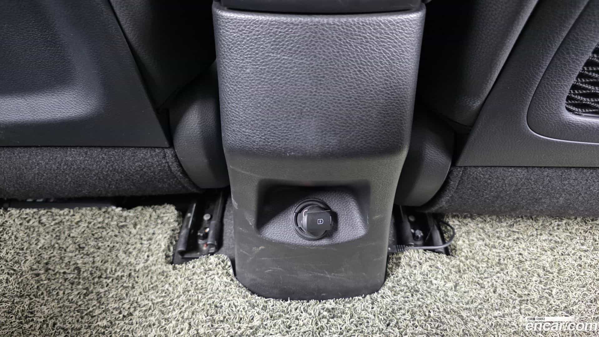 Stonic Kia 2018.11-OPTION-023