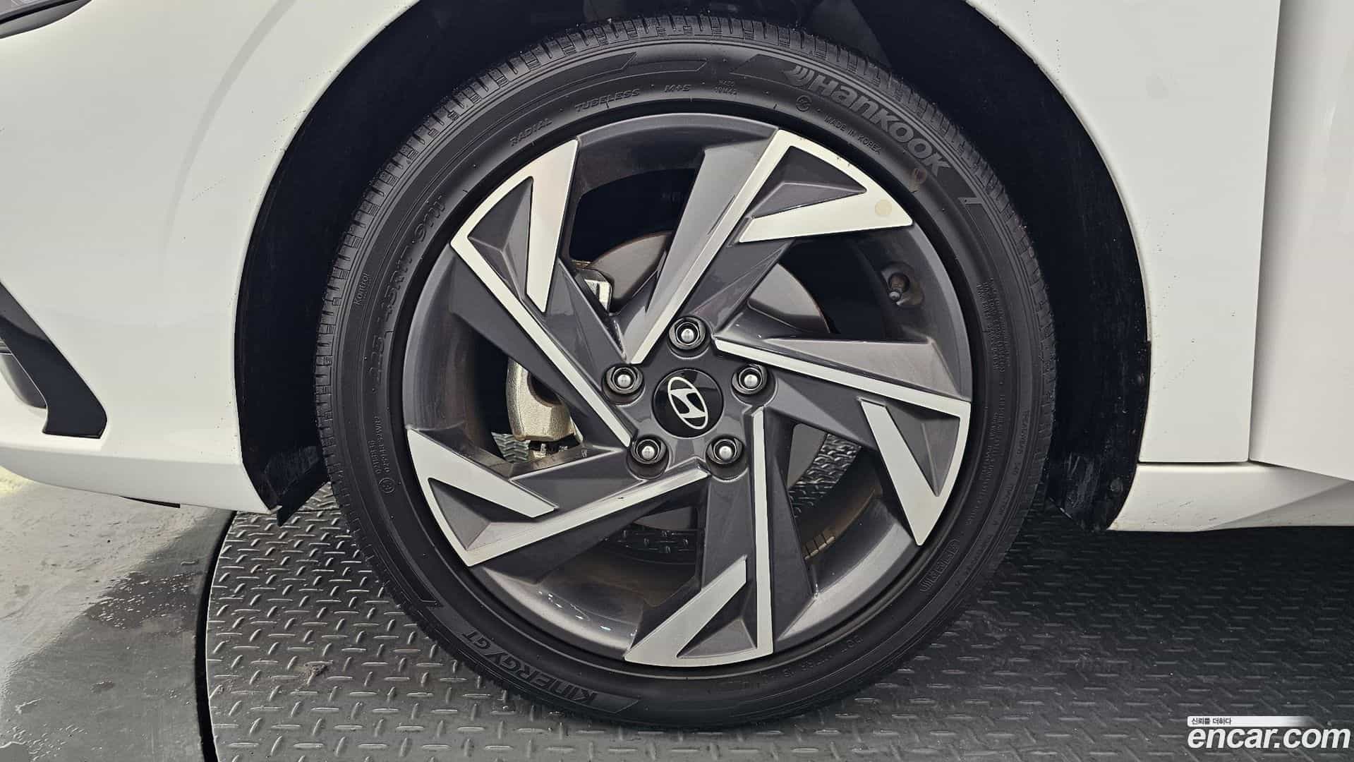 AVANTE Hyundai 2026.1-OUTER-005