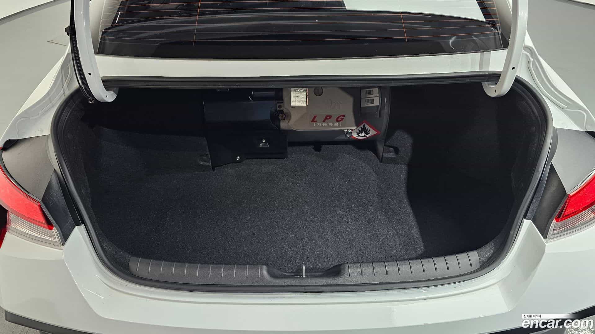 AVANTE Hyundai 2026.1-OPTION-020