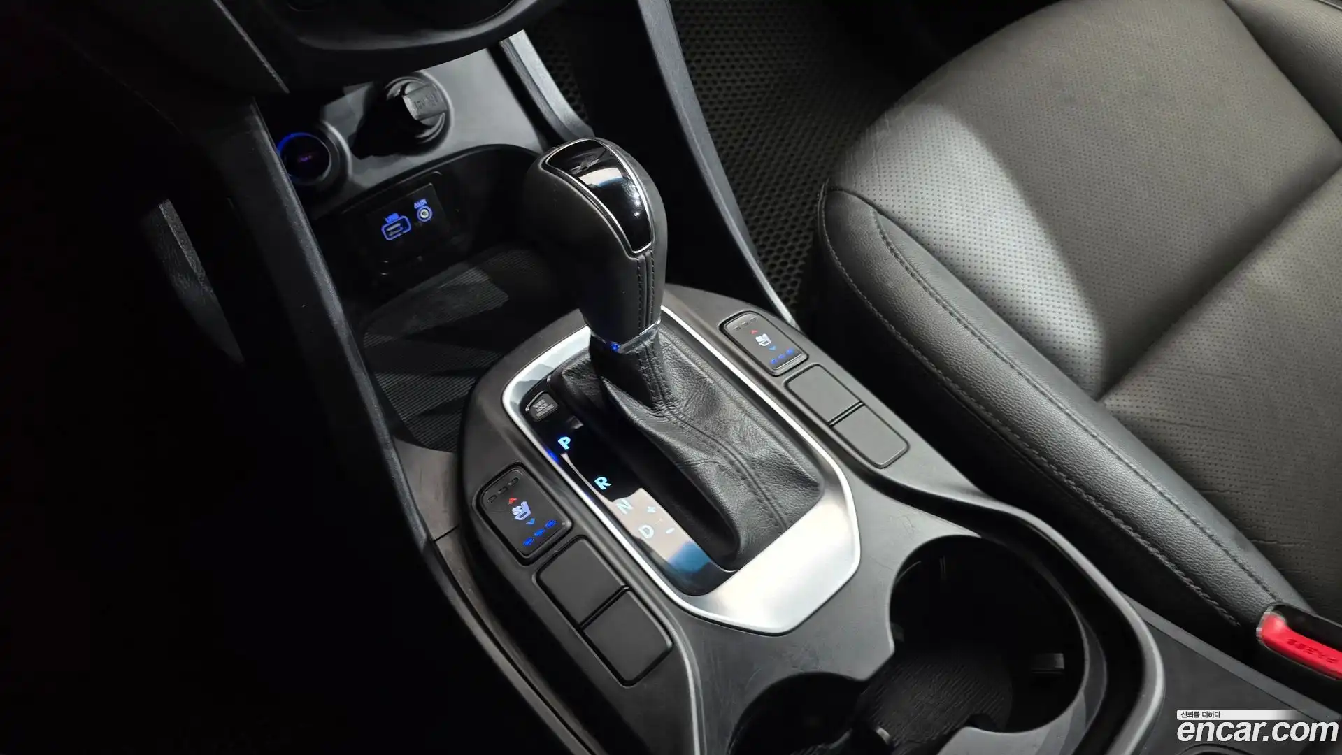 Santafe Hyundai 2015.11-INNER-009