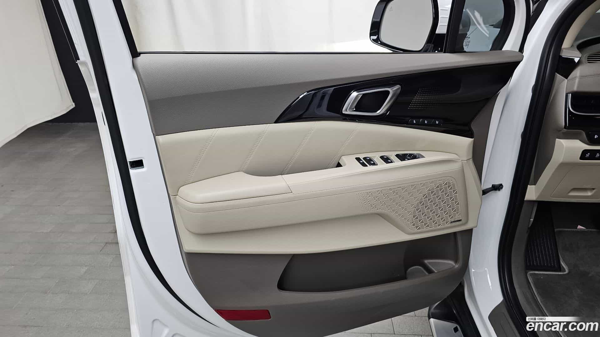 Canival Kia 2025.0-INNER-034