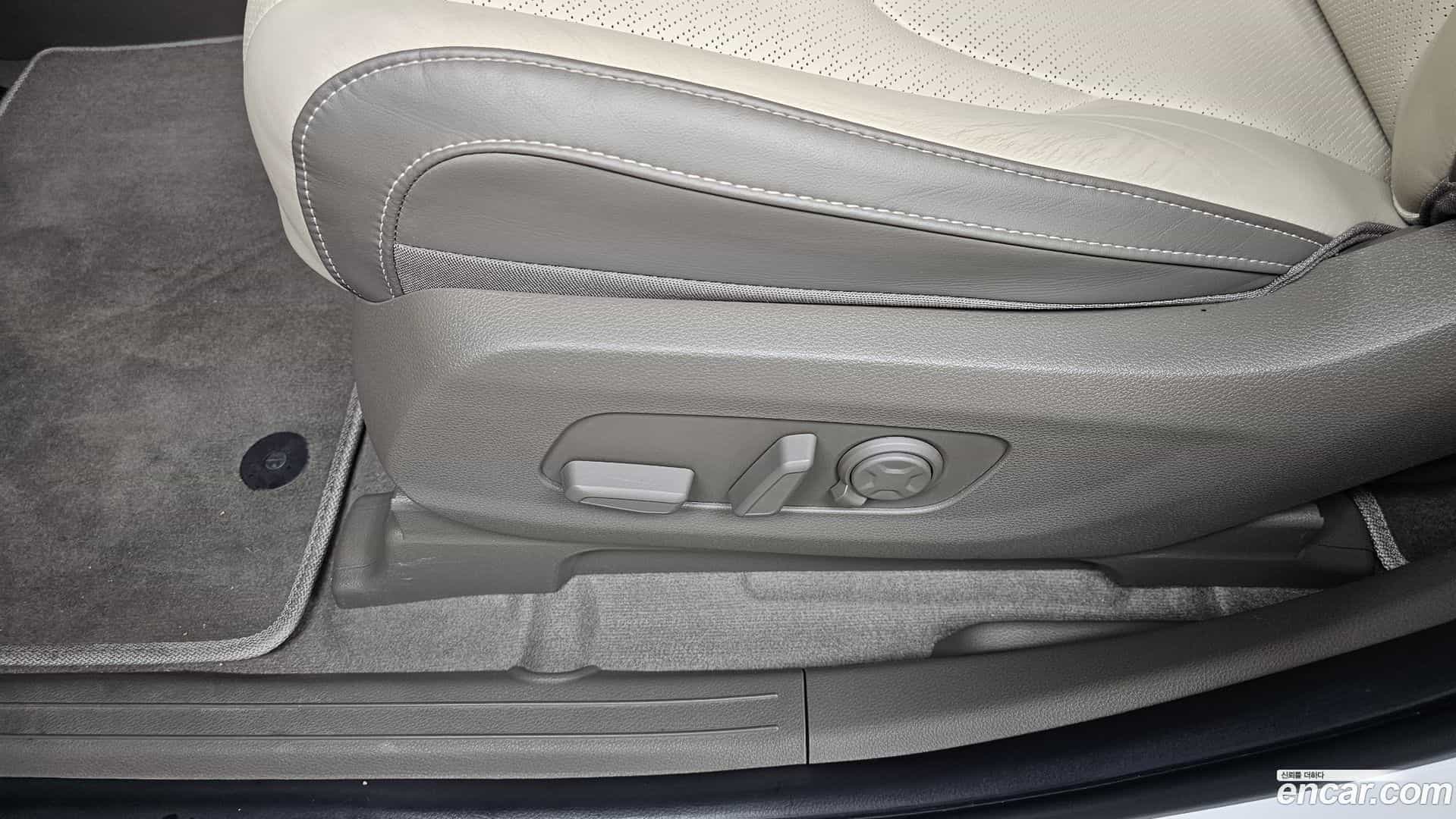 Canival Kia 2025.0-OPTION-043