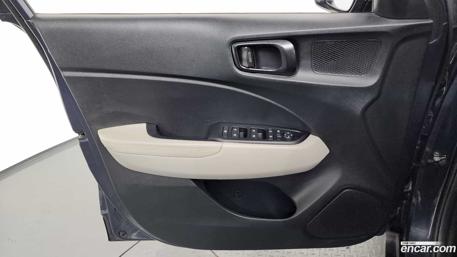 Venue Hyundai 2020.2-INNER-034