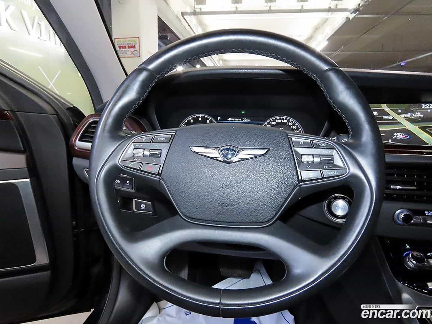 EQ900 Genesis 2016.5-INNER-009