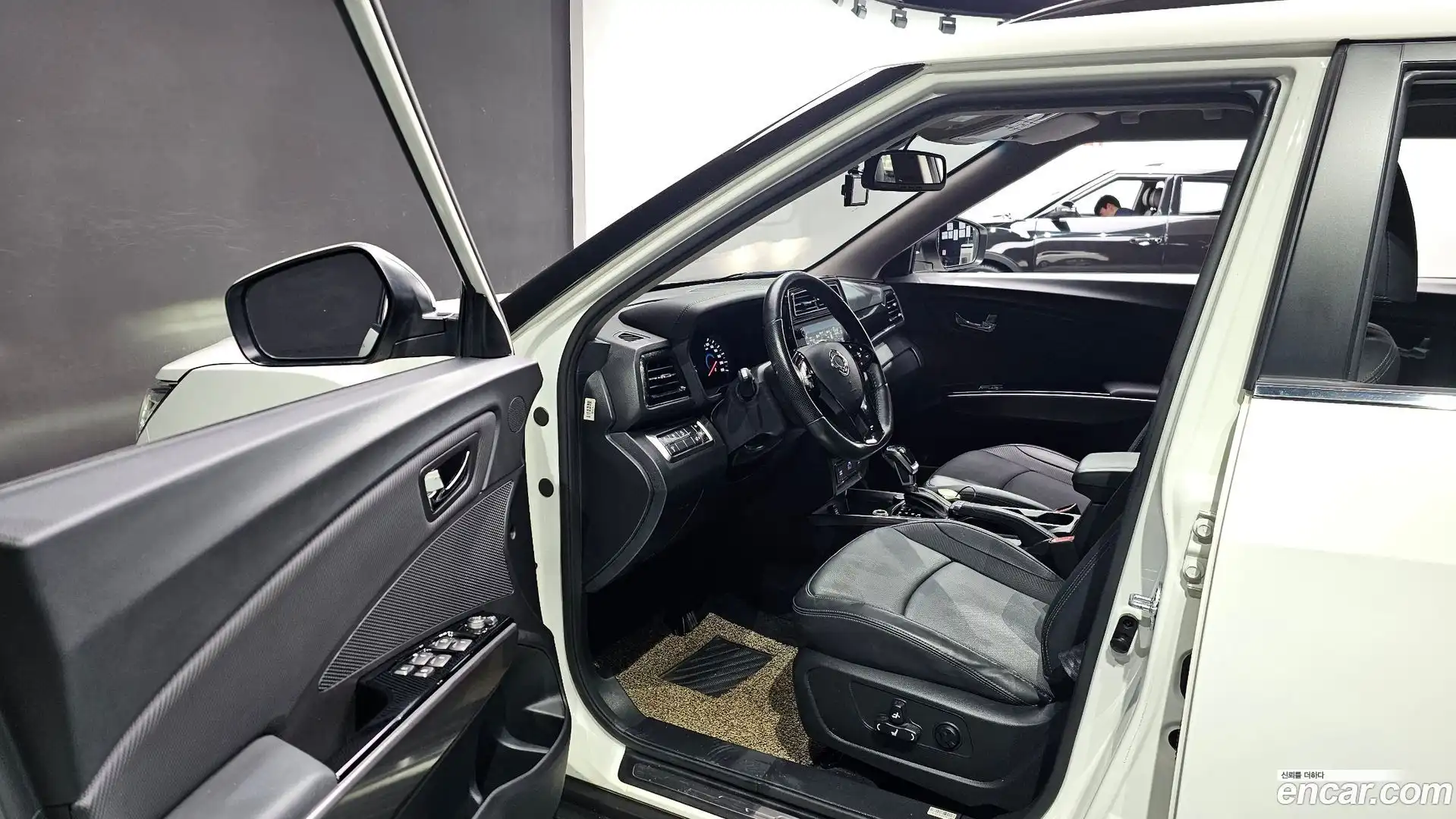 TIBOLI KG Mobility 2019.7-INNER-010