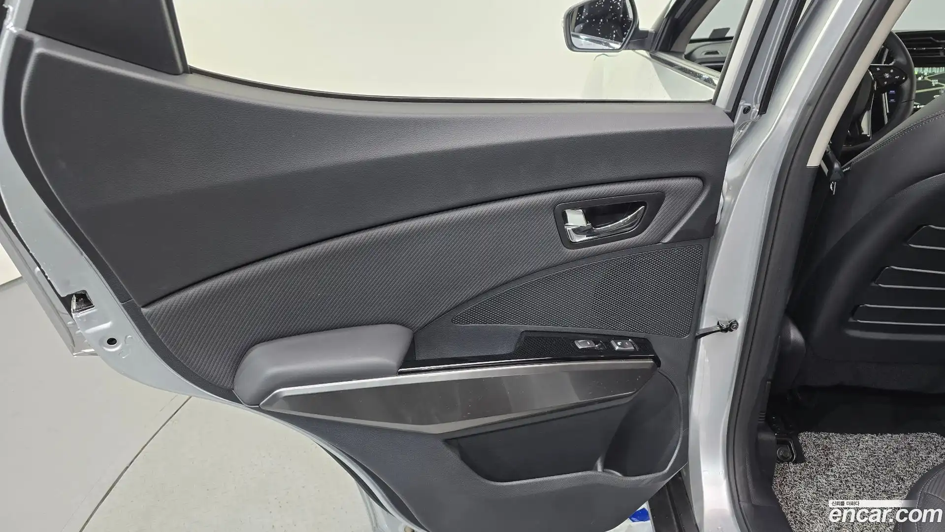 TIBOLI KG Mobility 2020.9-INNER-035