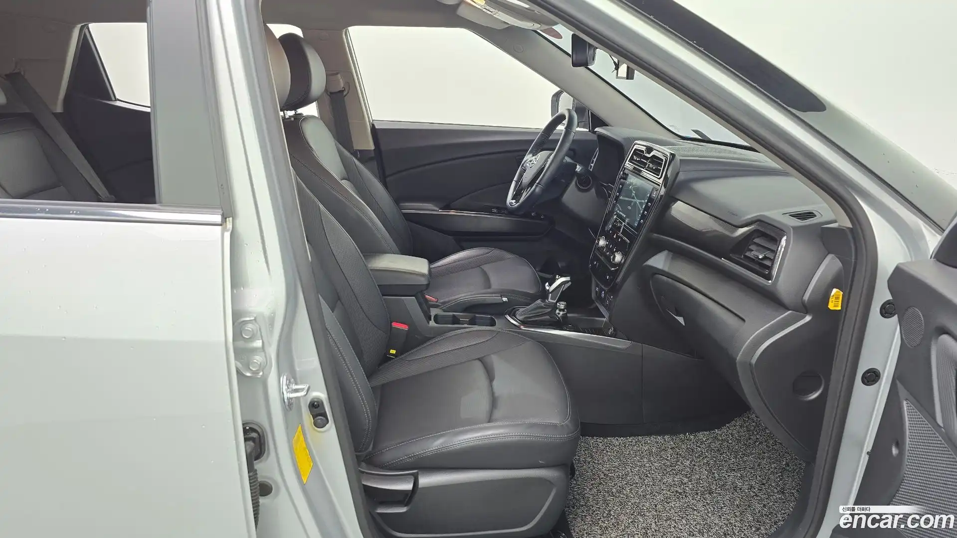 TIBOLI KG Mobility 2020.9-INNER-036
