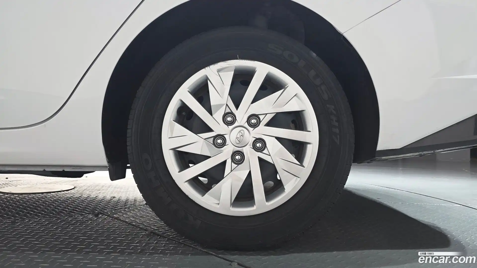 AVANTE Hyundai 2021.7-OUTER-031