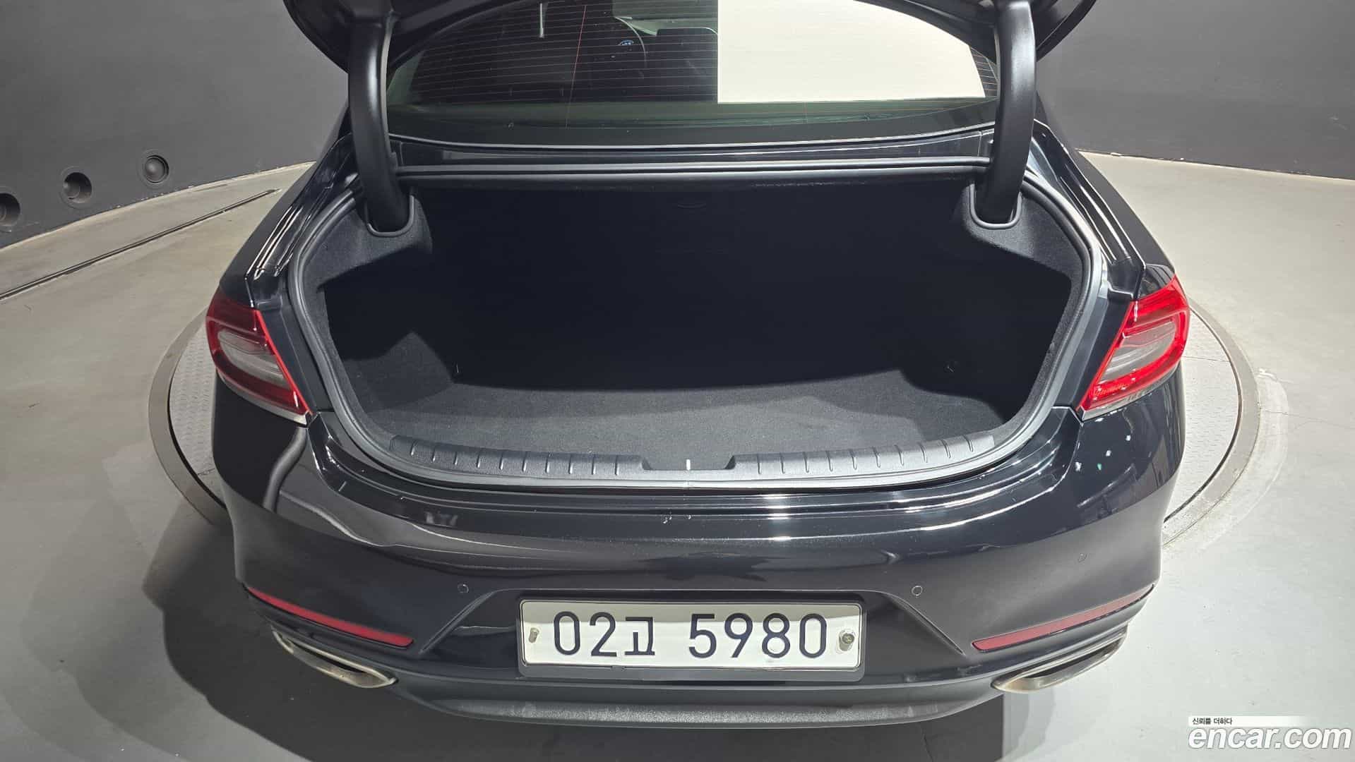Grandeur Hyundai 2019.1-OPTION-045