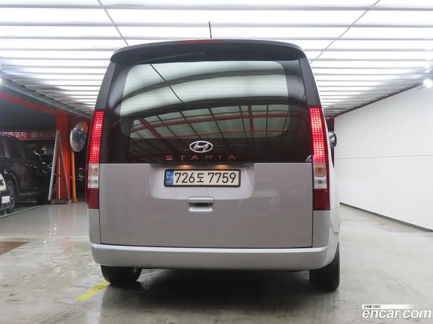 Staria Hyundai 2023.3-OUTER-003