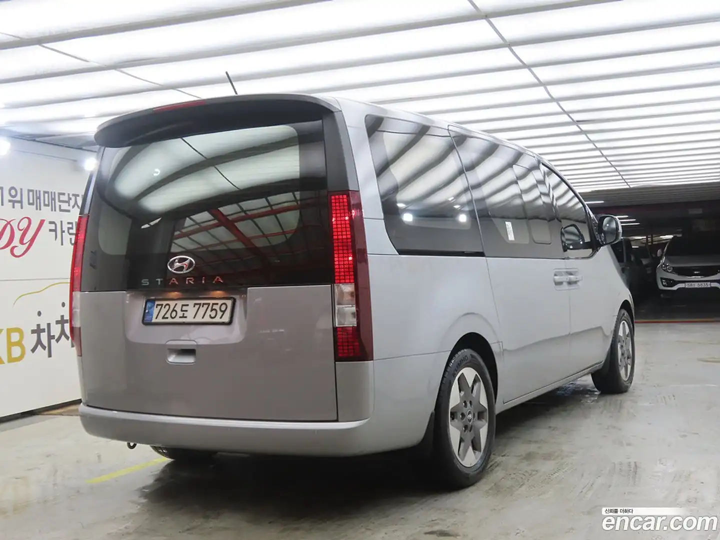 Staria Hyundai 2023.3-OUTER-004