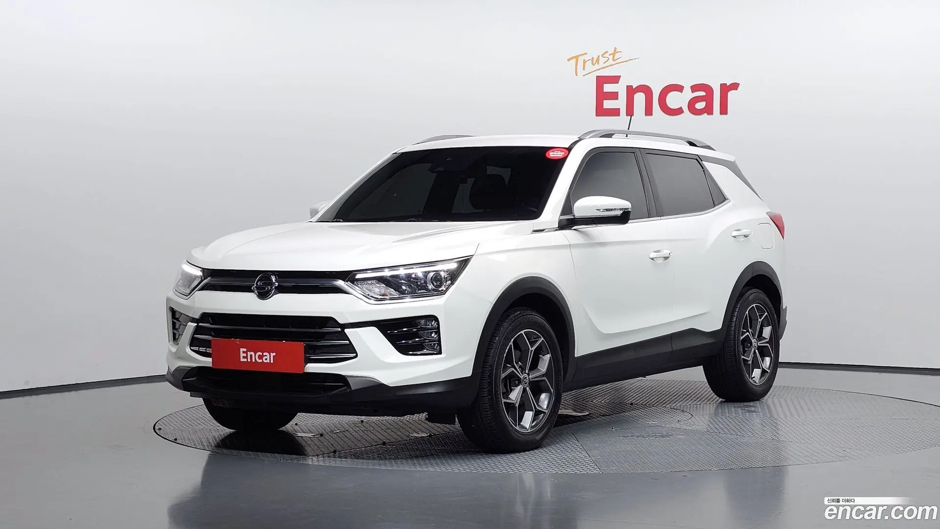 Main__Slider__Photo:KORANDO KG Mobility 2020.8-0