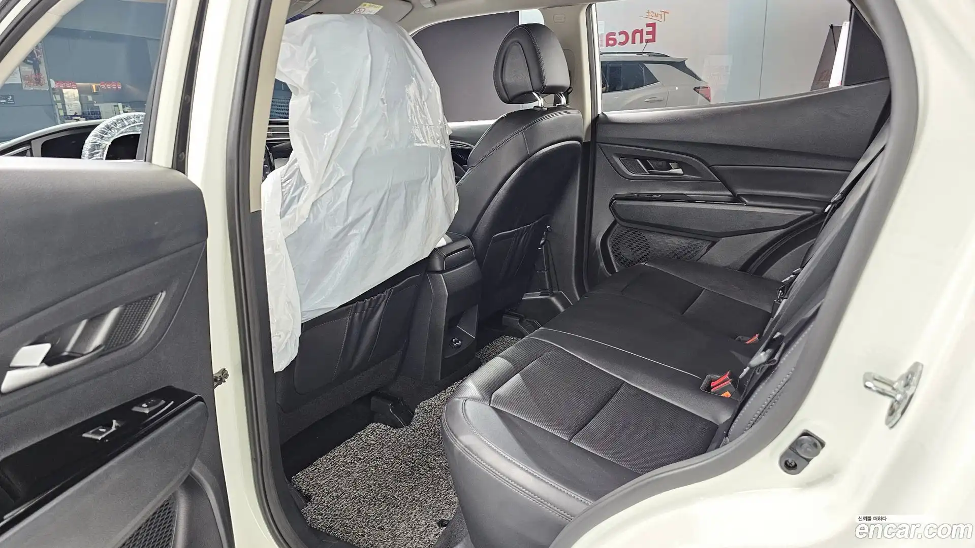 KORANDO KG Mobility 2020.8-OPTION-016