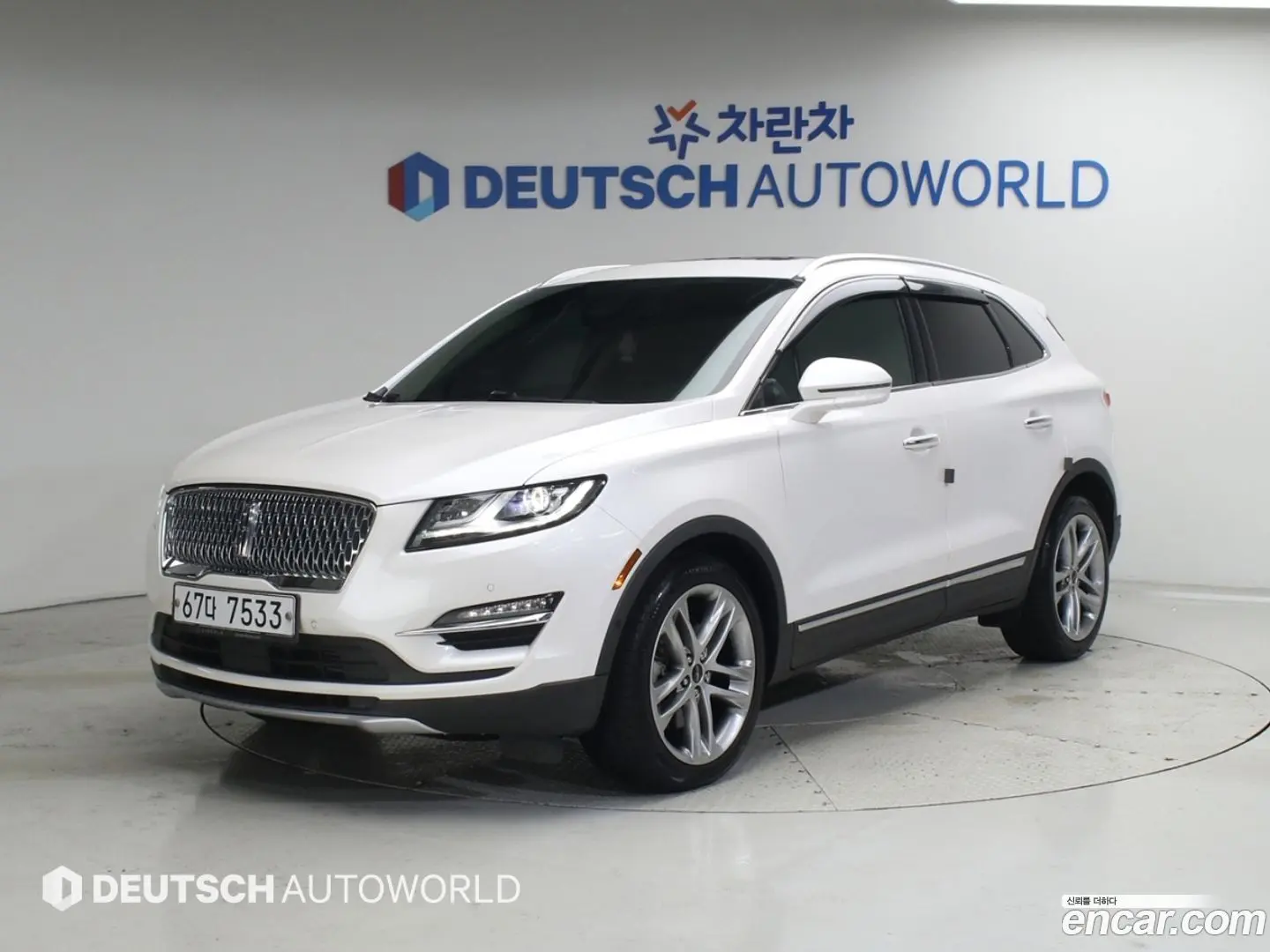 Main__Slider__Photo:MKC Lincoln 2019.4-0