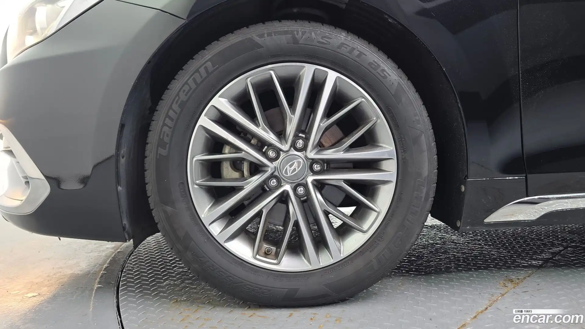 Grandeur Hyundai 2017.4-OUTER-005
