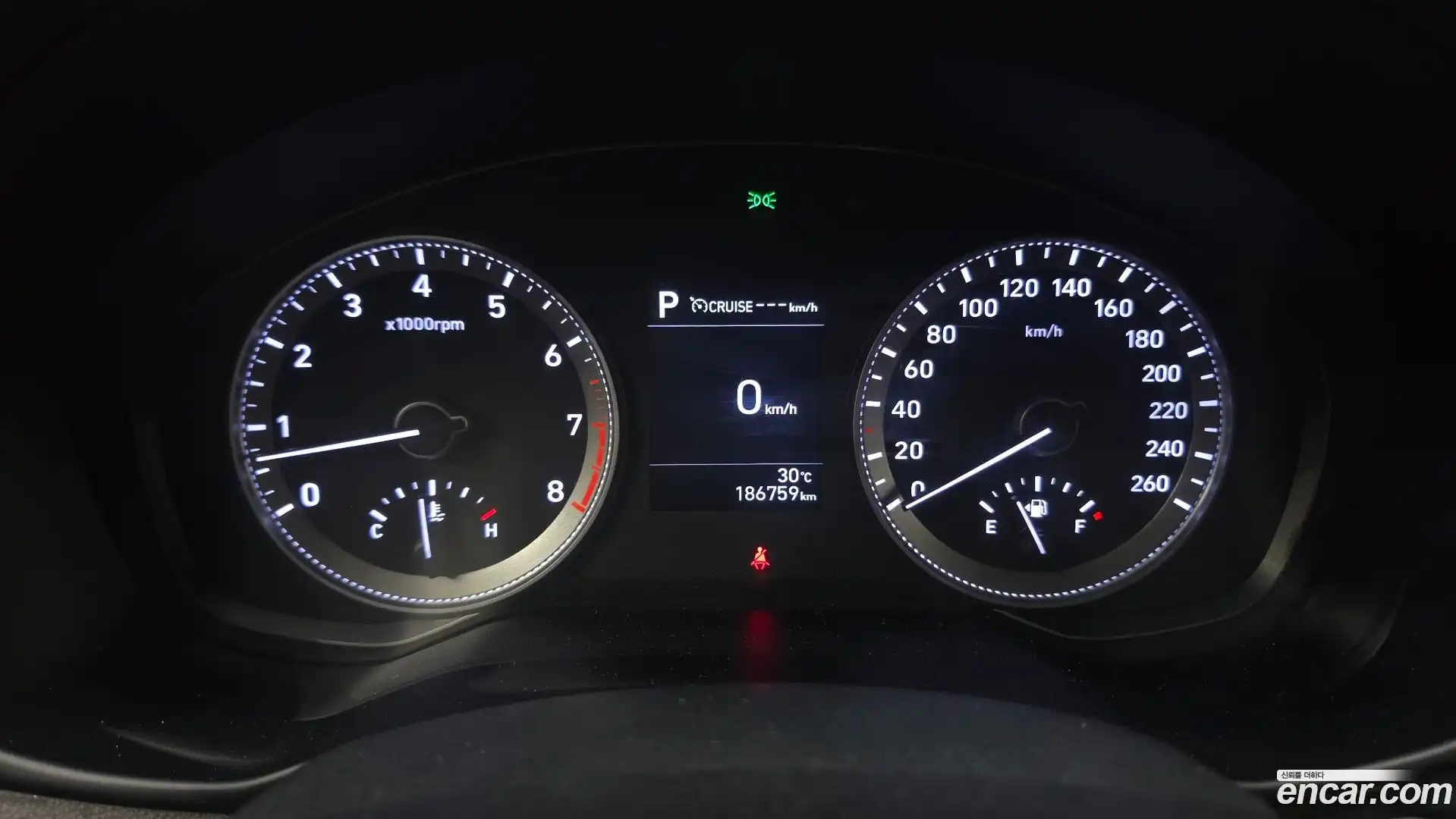Grandeur Hyundai 2017.4-INNER-008