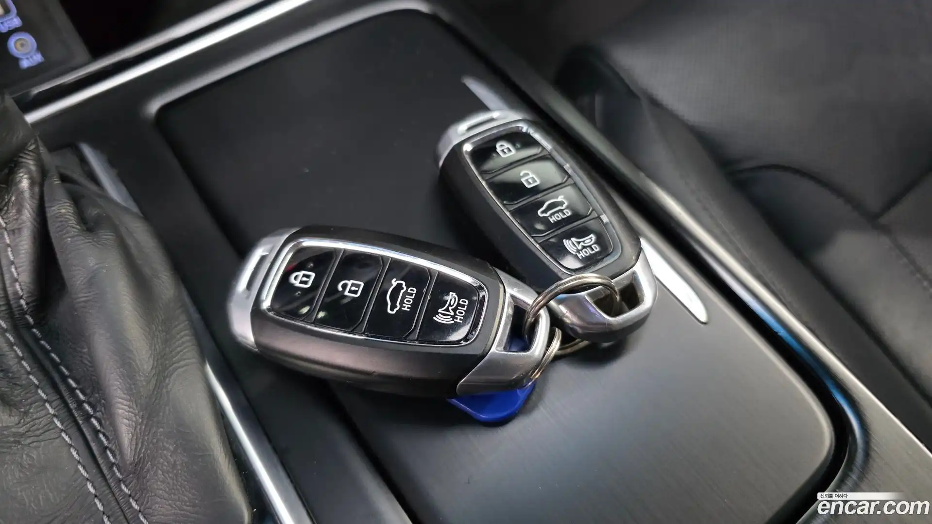 Grandeur Hyundai 2017.4-OPTION-024