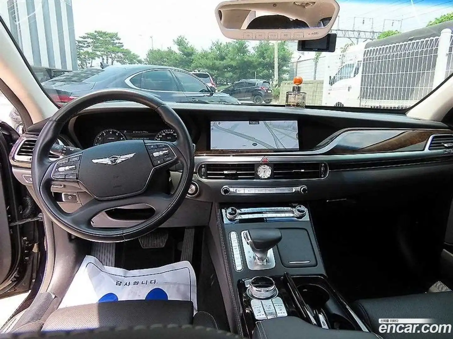 G90 Genesis 2020.0-INNER-007