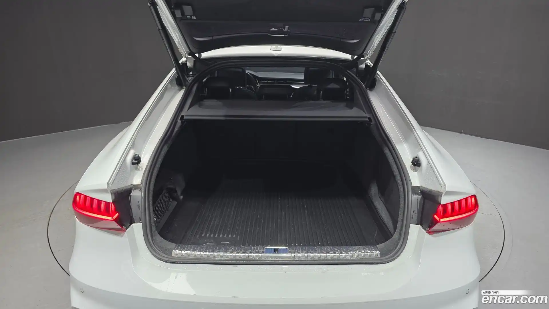A7 Audi 2022.4-OPTION-021