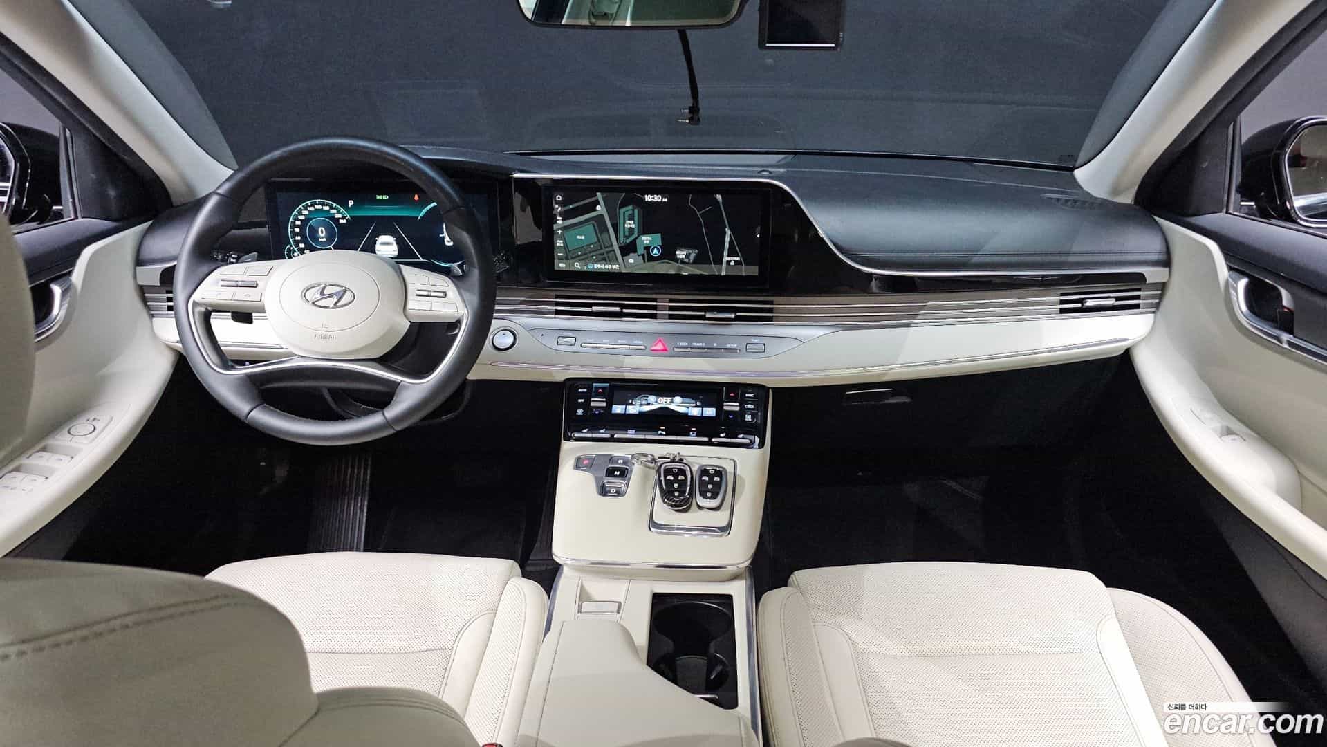 Grandeur Hyundai 2022.1-INNER-007