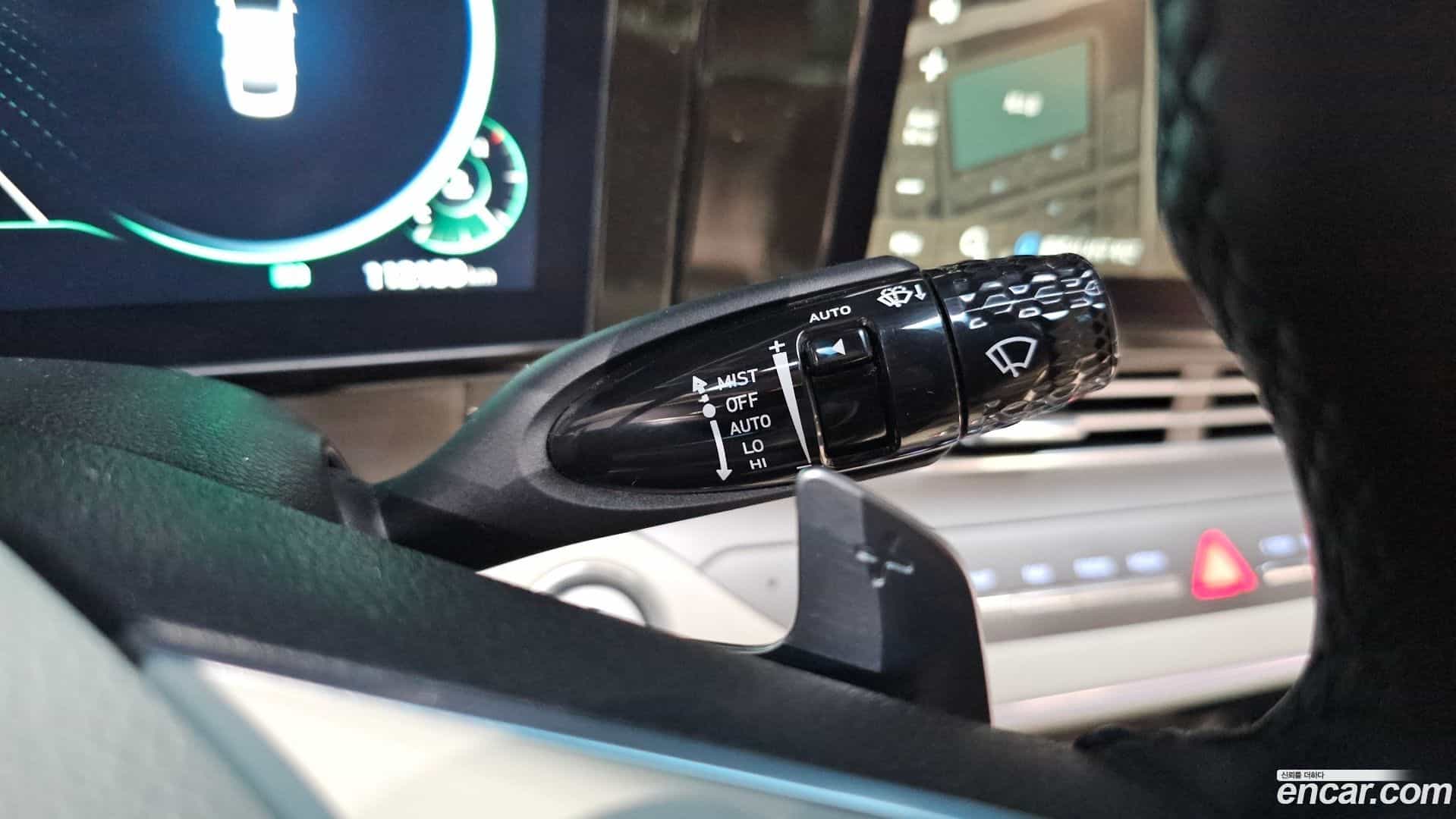 Grandeur Hyundai 2022.1-OPTION-020