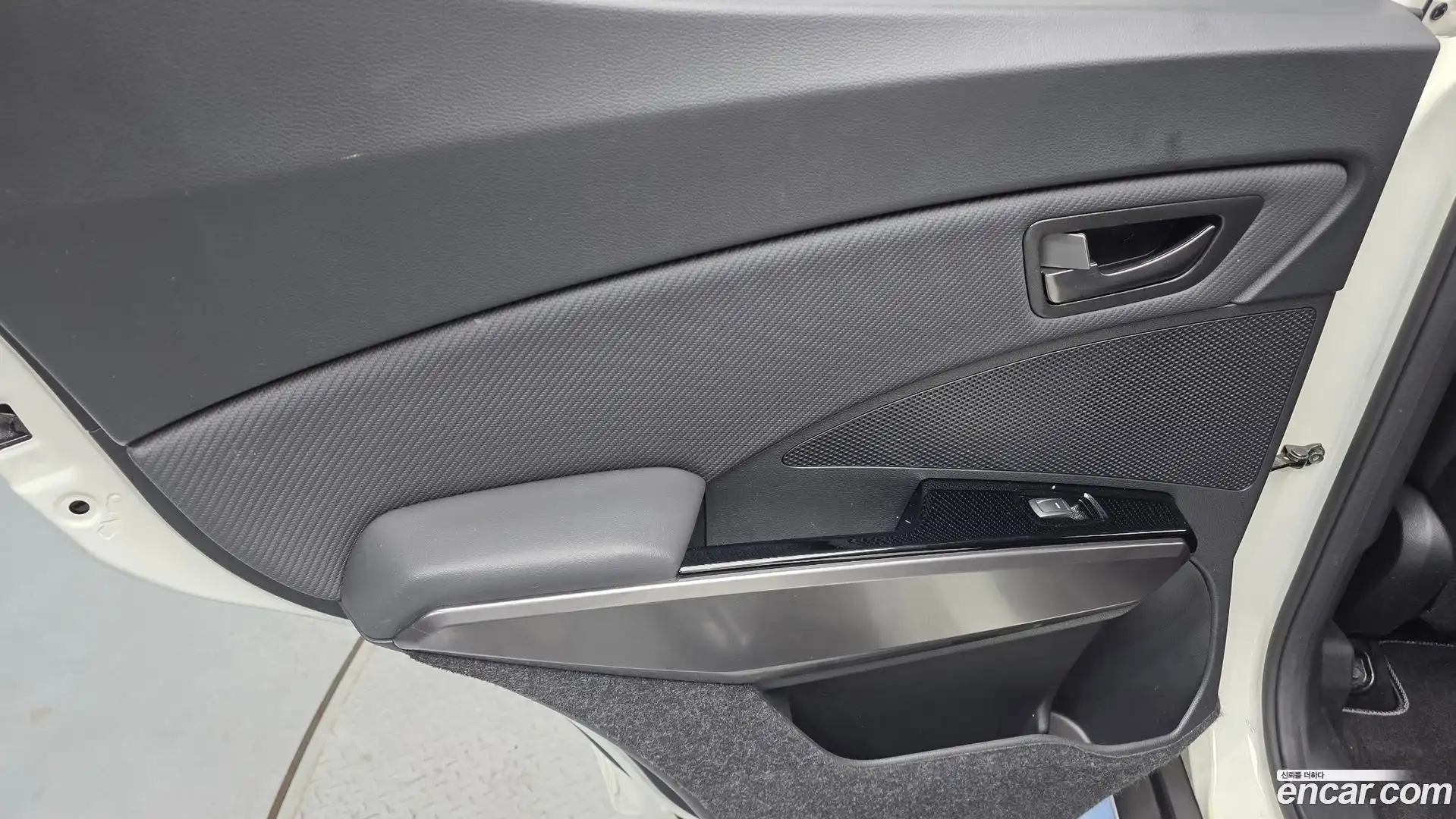 TIBOLI KG Mobility 2020.6-INNER-035