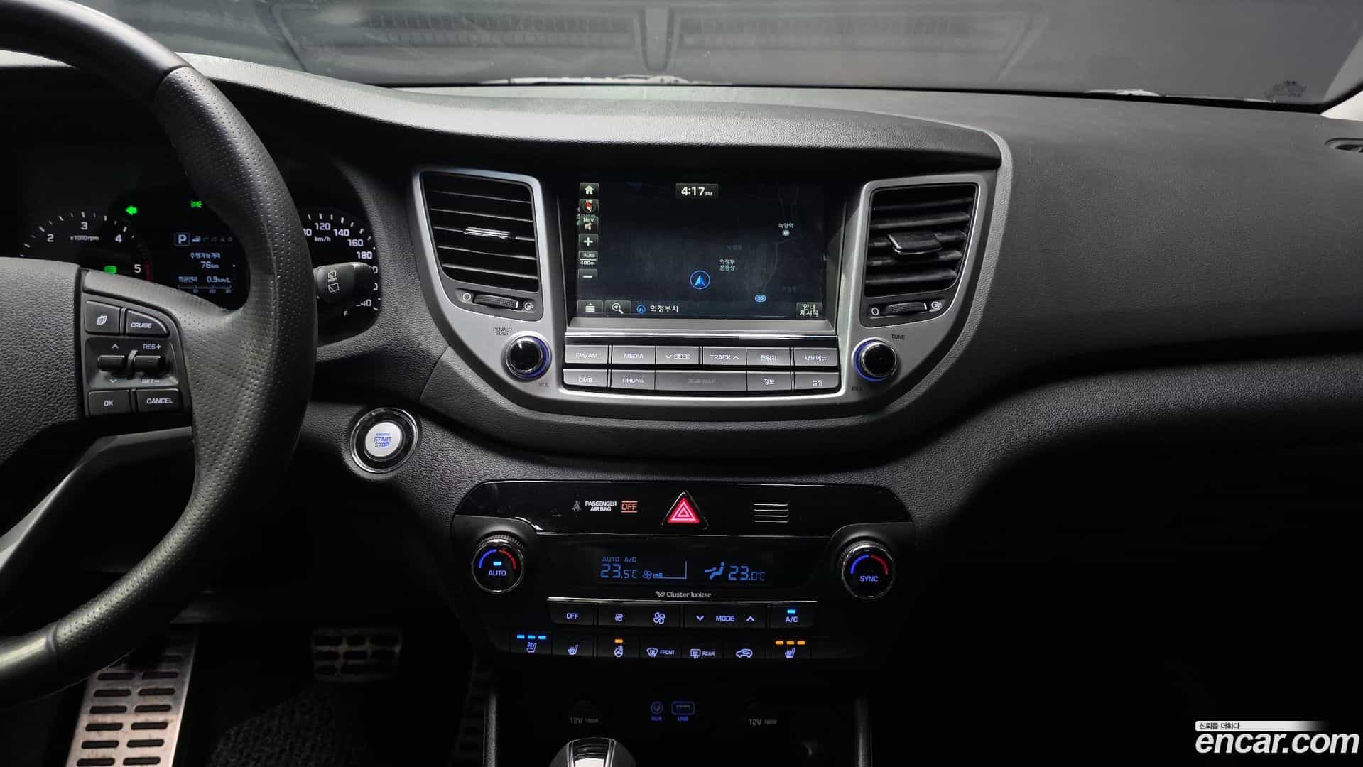 Tucson Hyundai 2017.8-OPTION-018