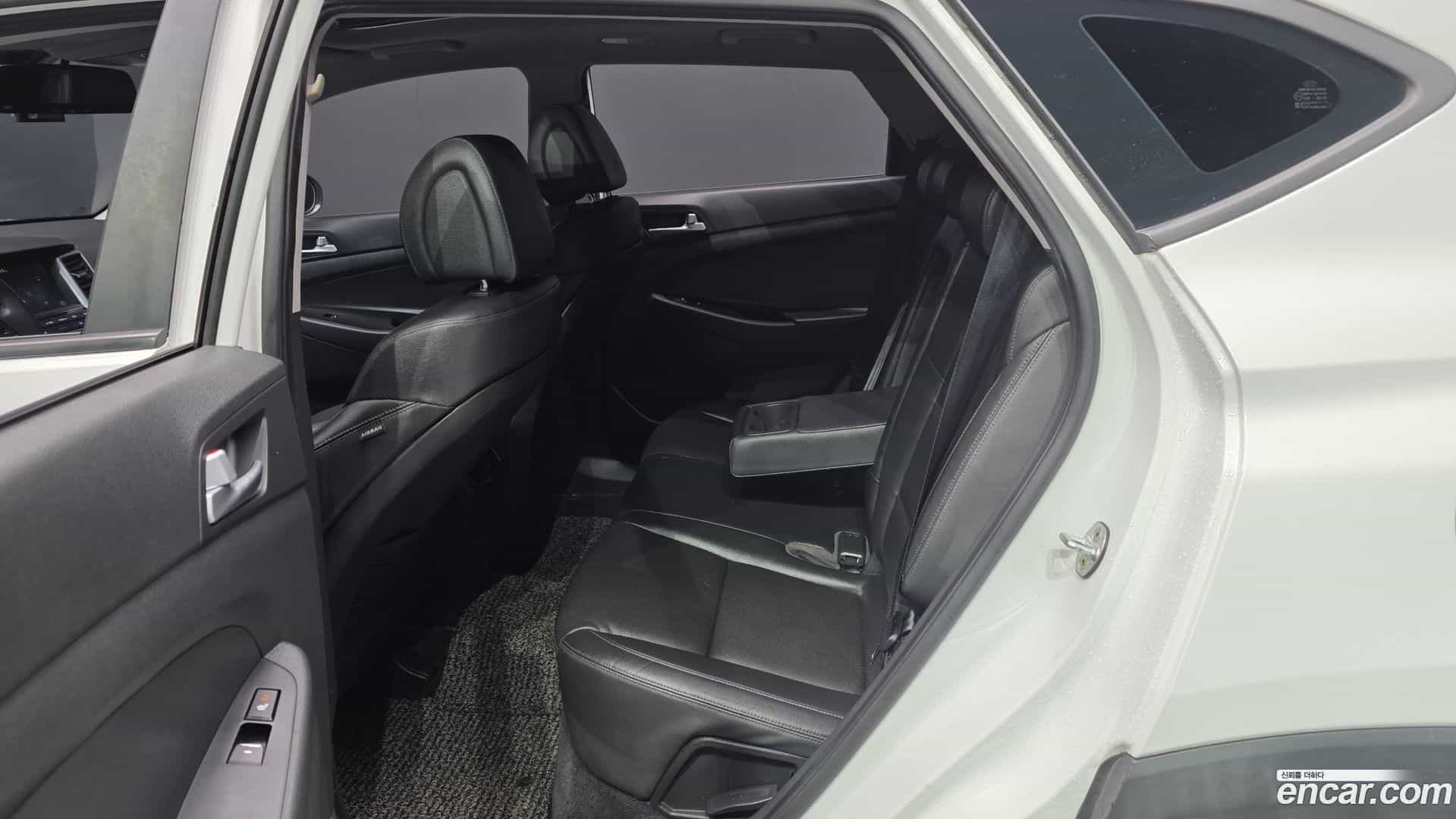 Tucson Hyundai 2017.8-INNER-036