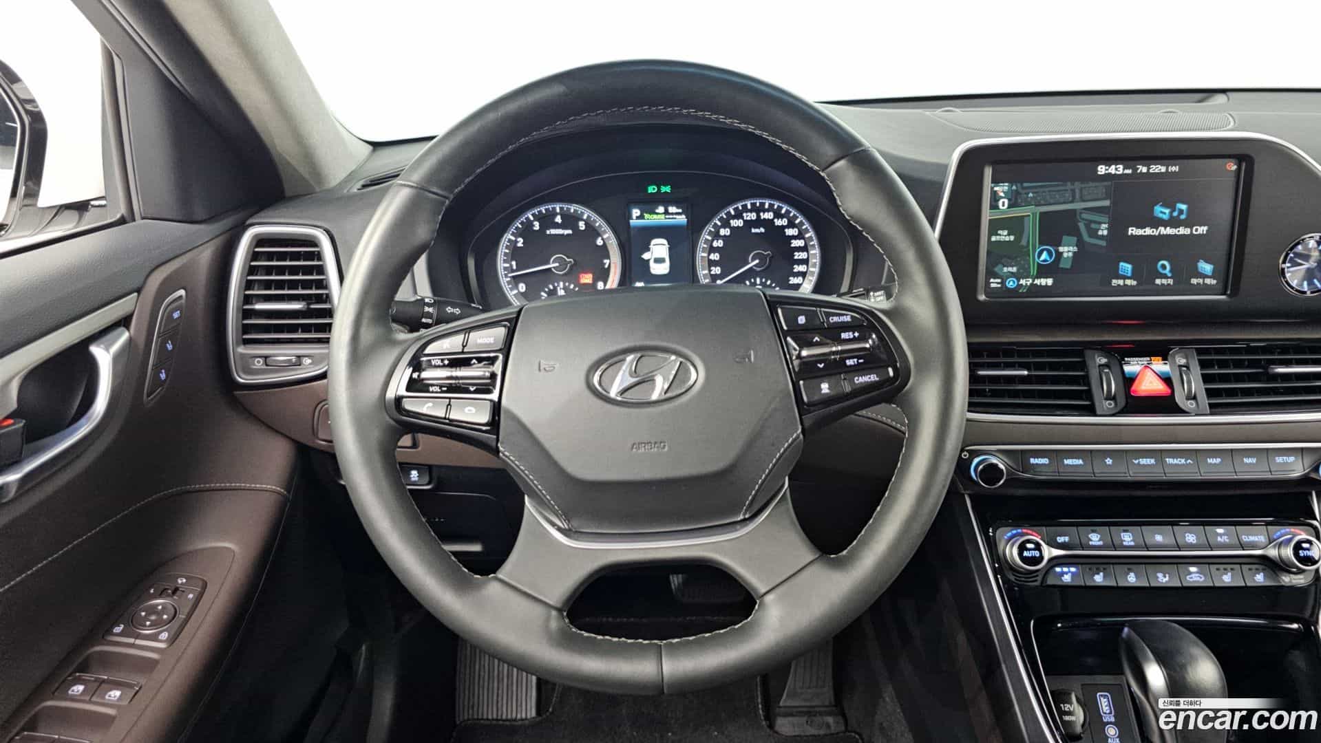 Grandeur Hyundai 2018.9-OPTION-019
