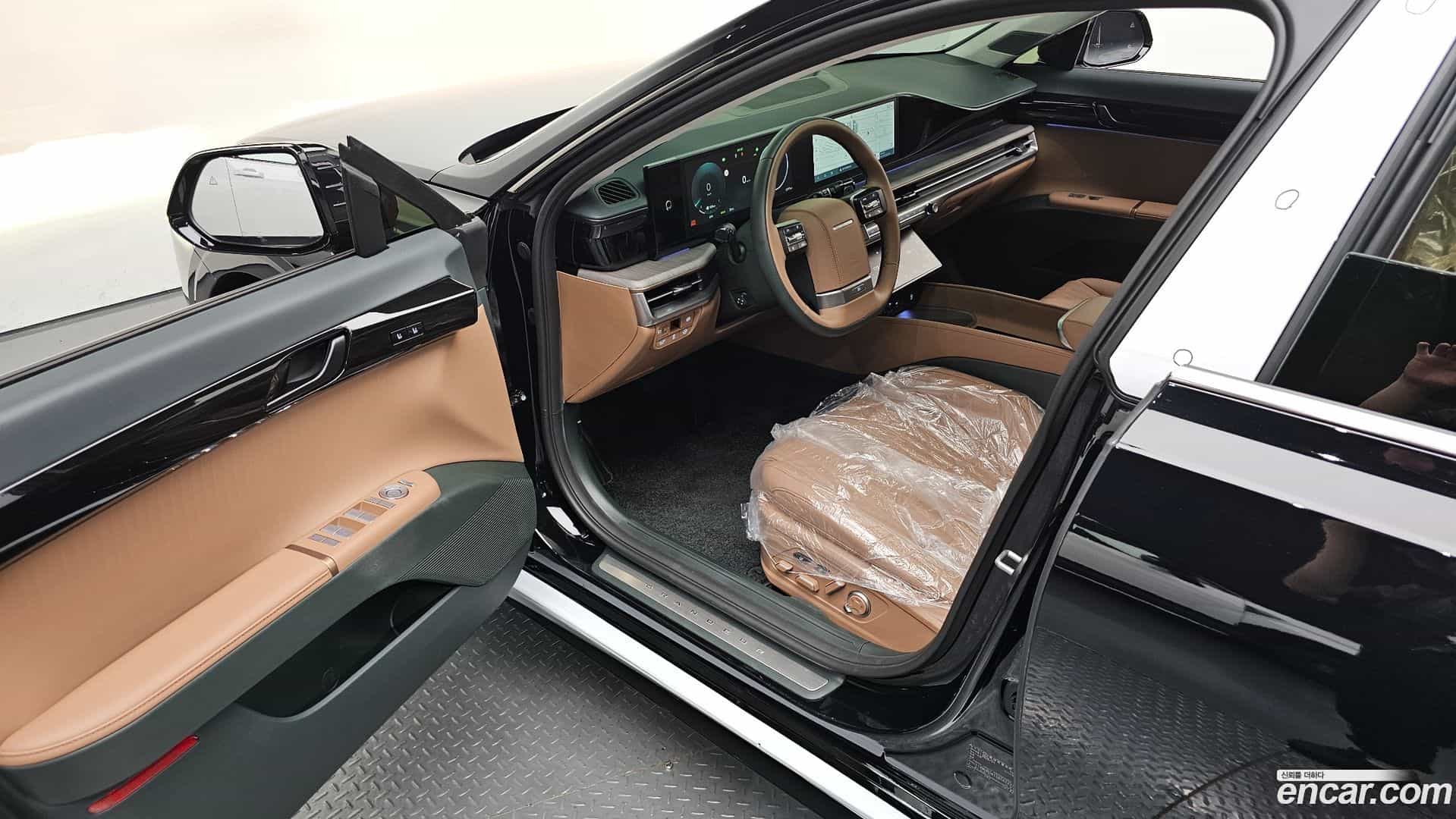 Grandeur Hyundai 2026.2-INNER-010