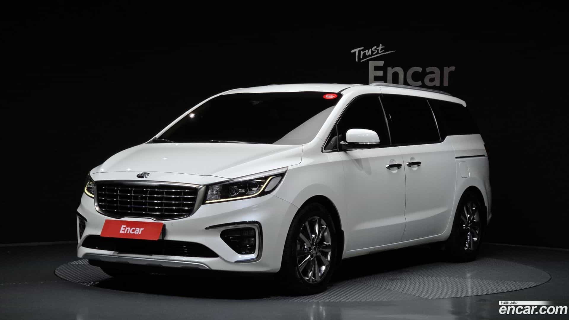 Canival Kia 2018.4-OUTER-001