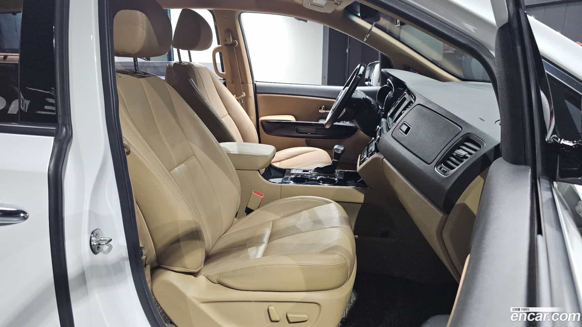Canival Kia 2018.4-OPTION-016