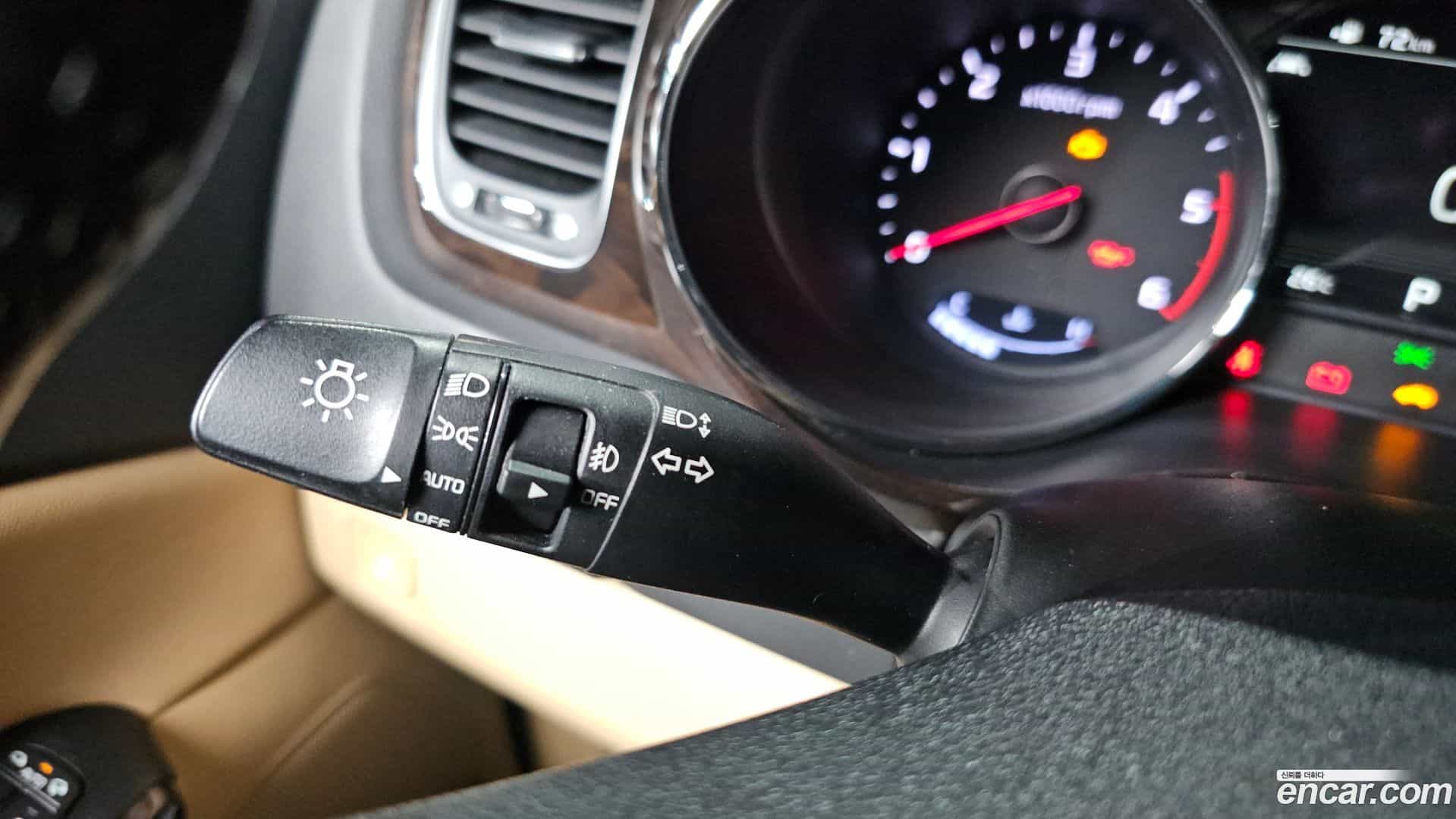 Canival Kia 2018.4-OPTION-042