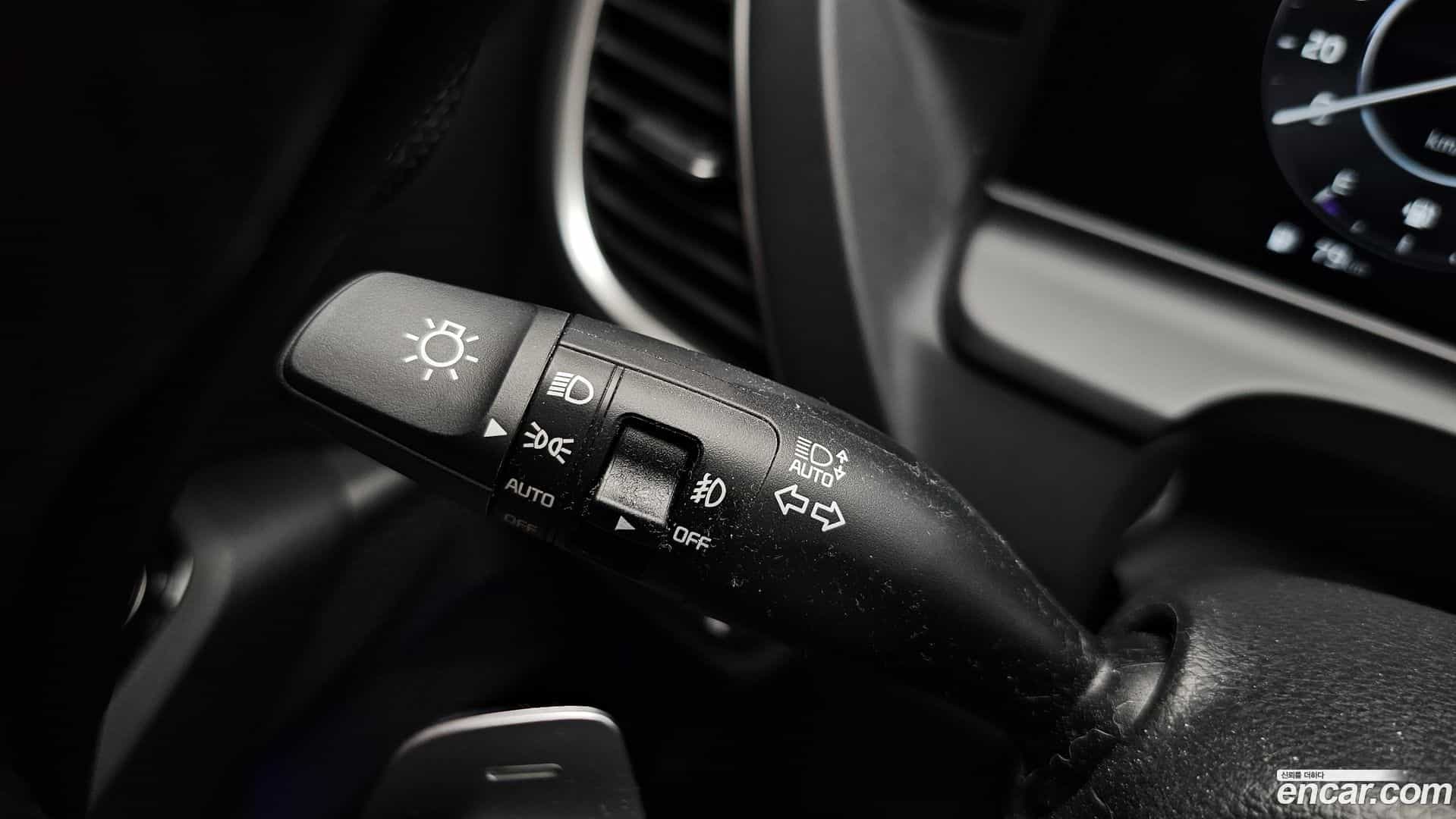 Seltos Kia 2023.6-OPTION-048
