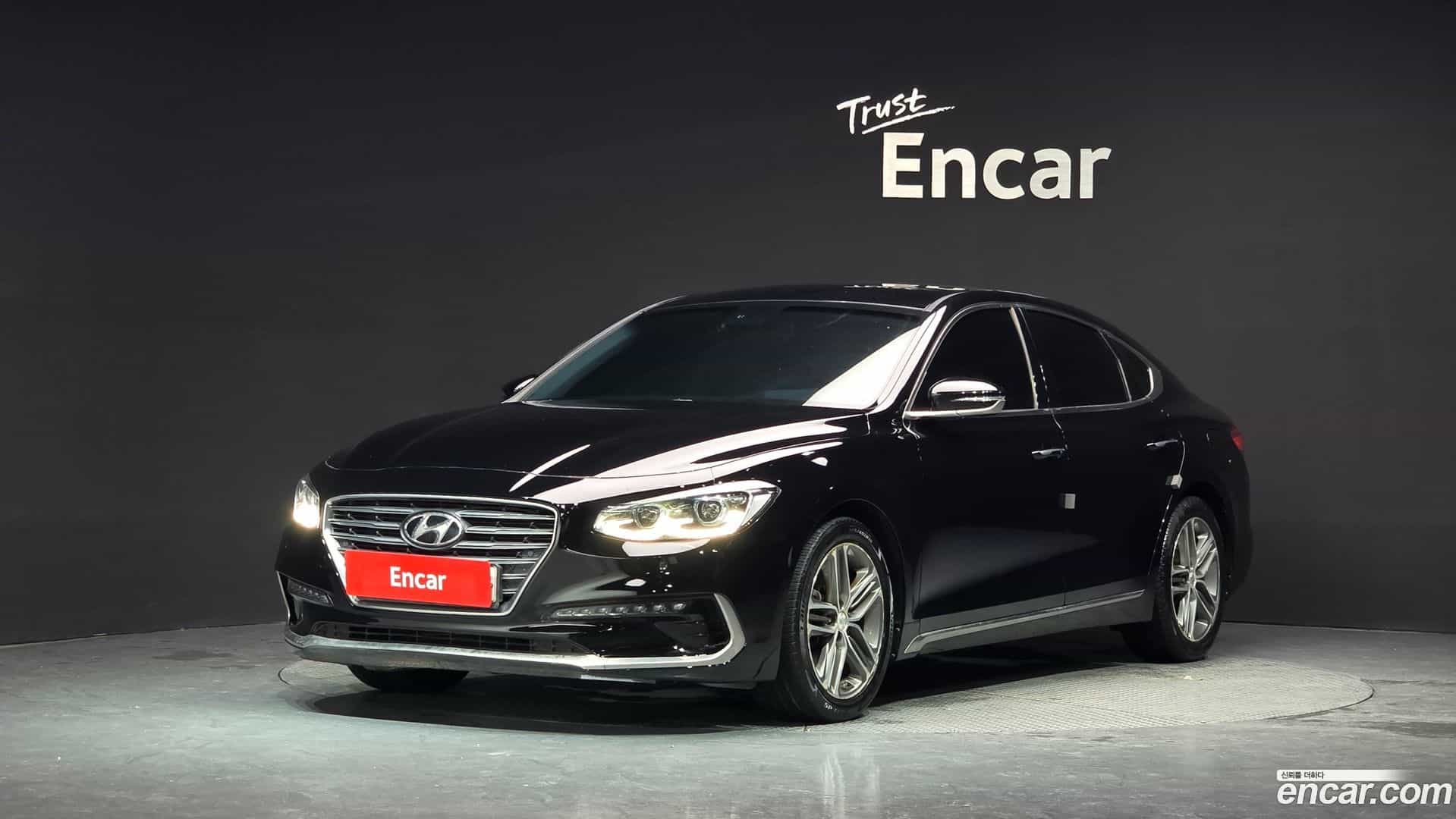 Grandeur Hyundai 2017.2-OUTER-001