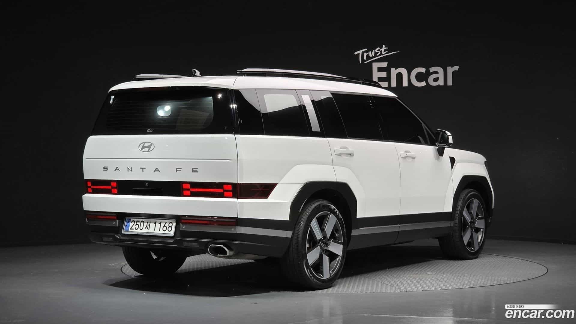 Santafe Hyundai 2023.9-OUTER-002