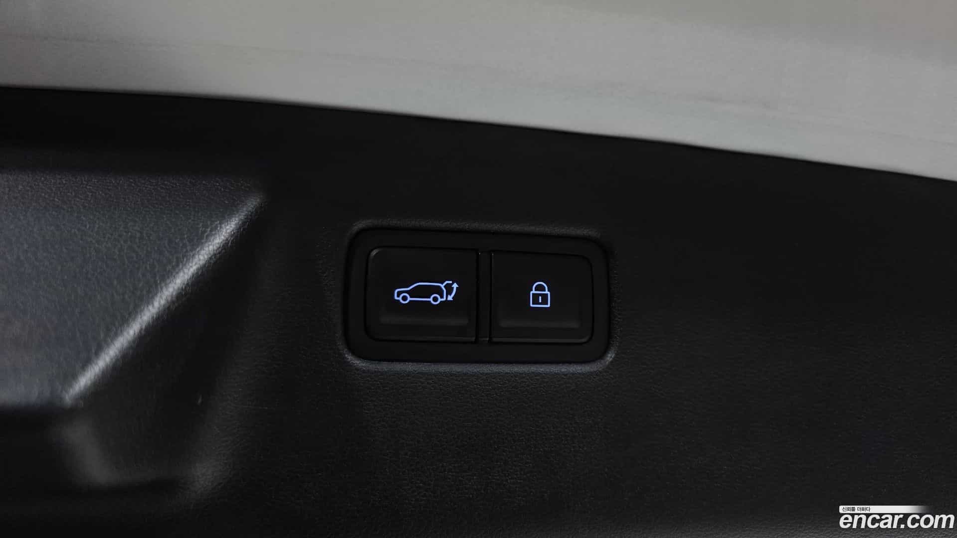 Santafe Hyundai 2023.9-OPTION-024
