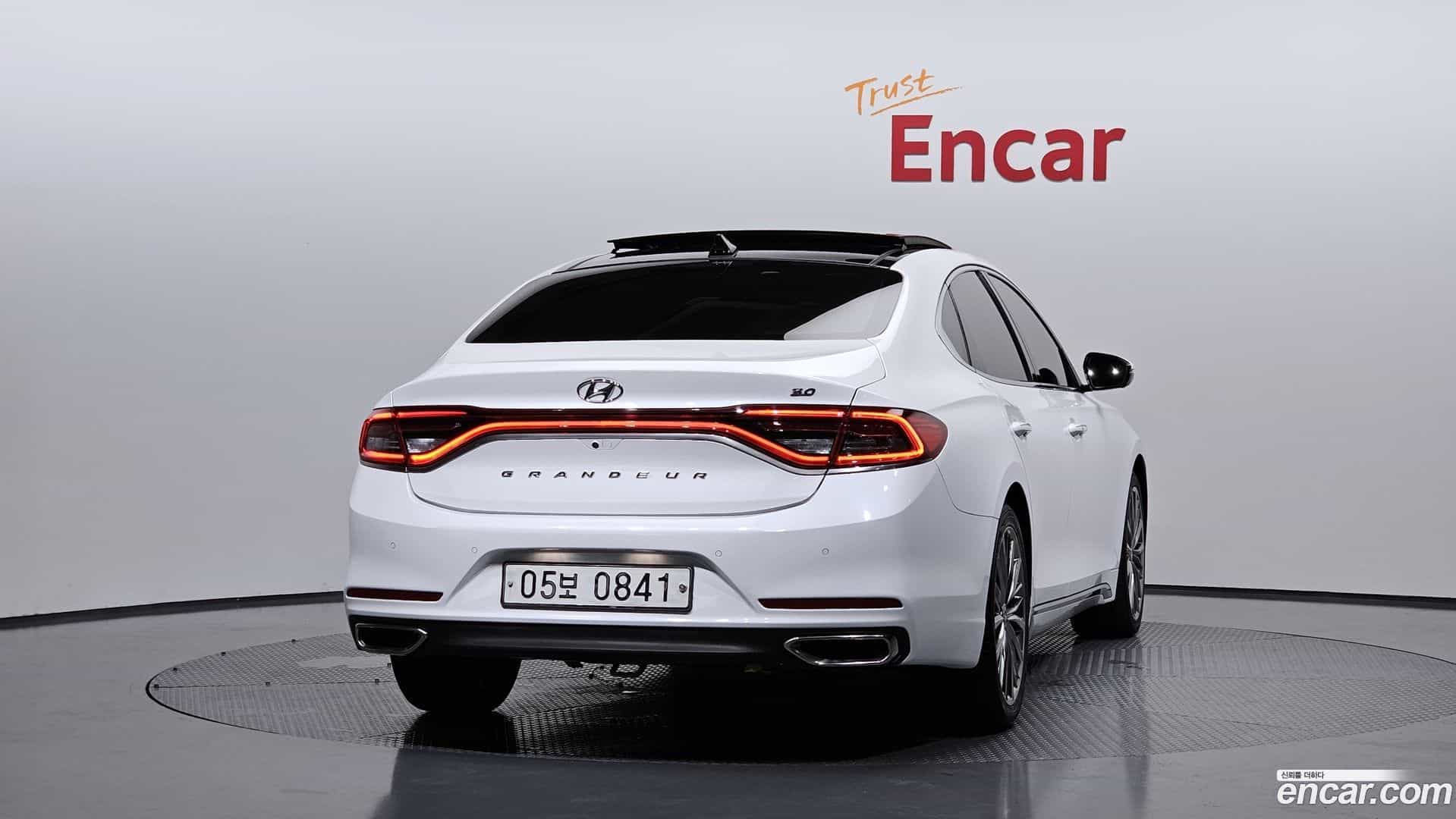 Grandeur Hyundai 2019.6-OUTER-004